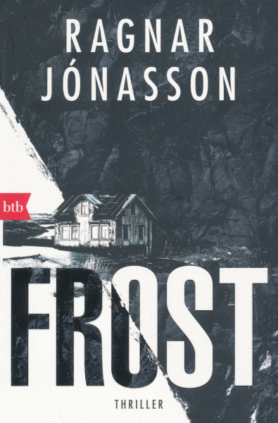 Ragnar Jónasson: Frost